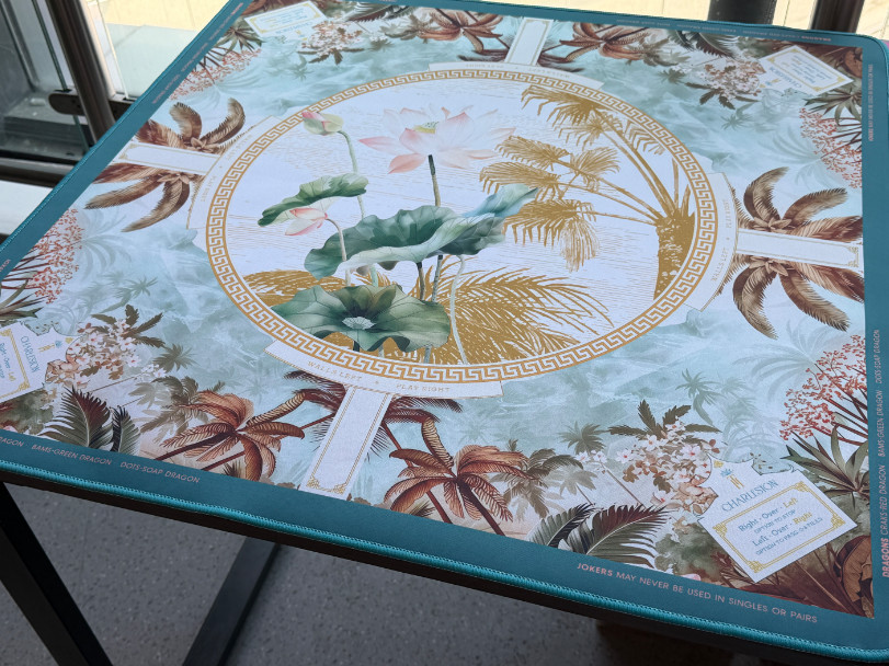 Oriental Lotus Pattern Non Slip Rubber American Mahjong Game Table Mat