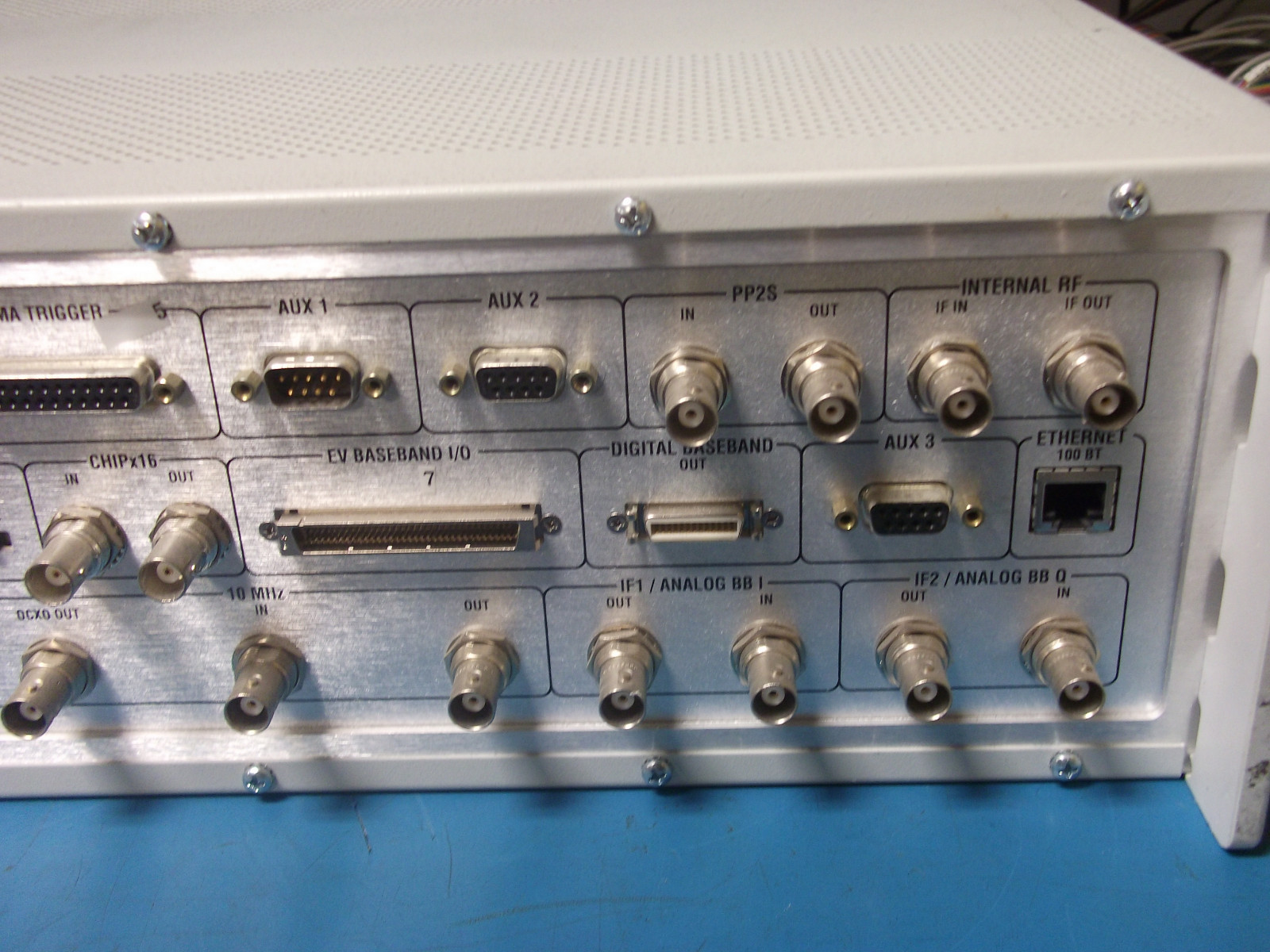 SPIRENT SR345 CDMA NETWORK EMULATOR