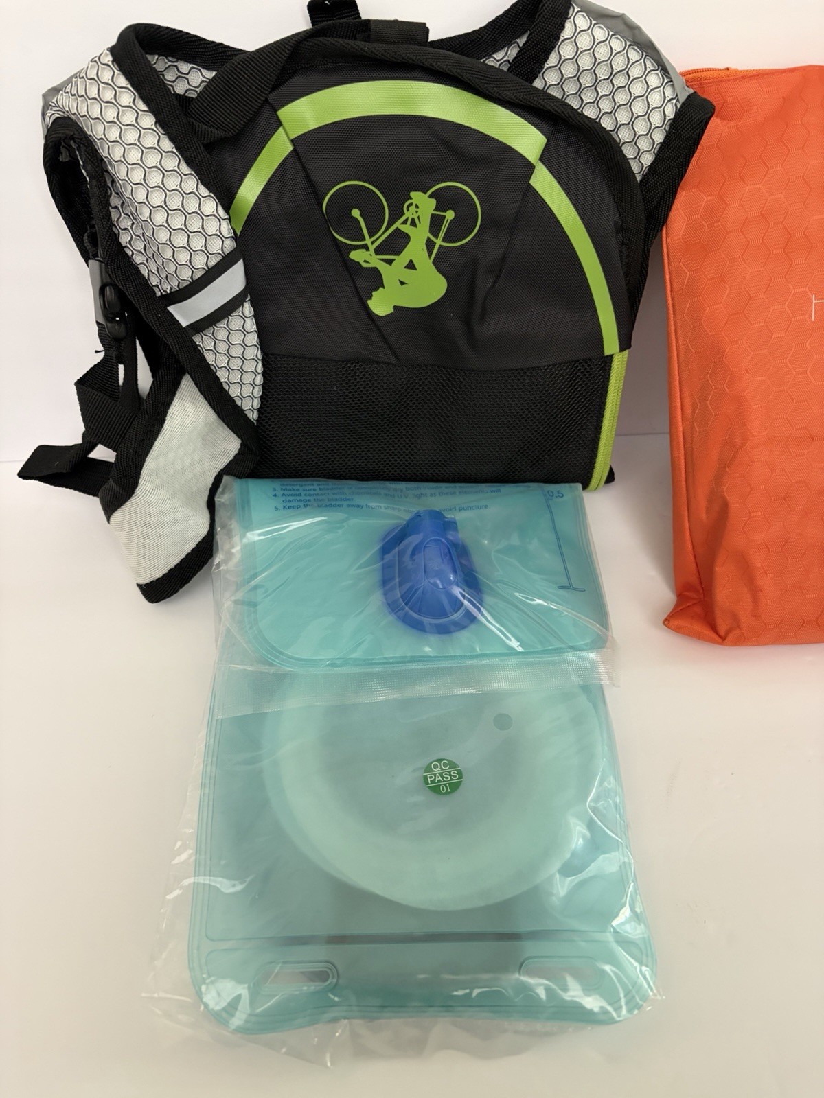 2 New Neboic Hydration Backpacks 2L Hydration Bladder Sealed