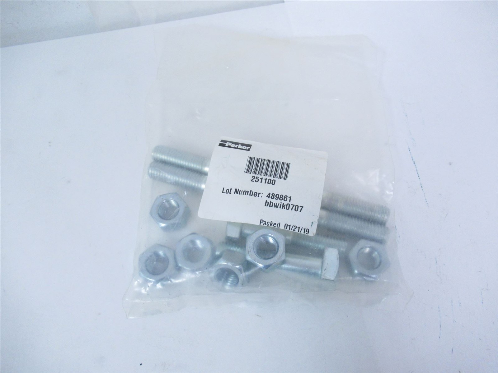 247913 New-No Box; Parker 251100 Refrigerating Specialties Flange Bolt Package
