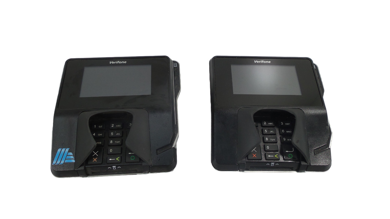 Lot of 2 VeriFone MX915  Credit Card Payment Terminal M177-409-01-R