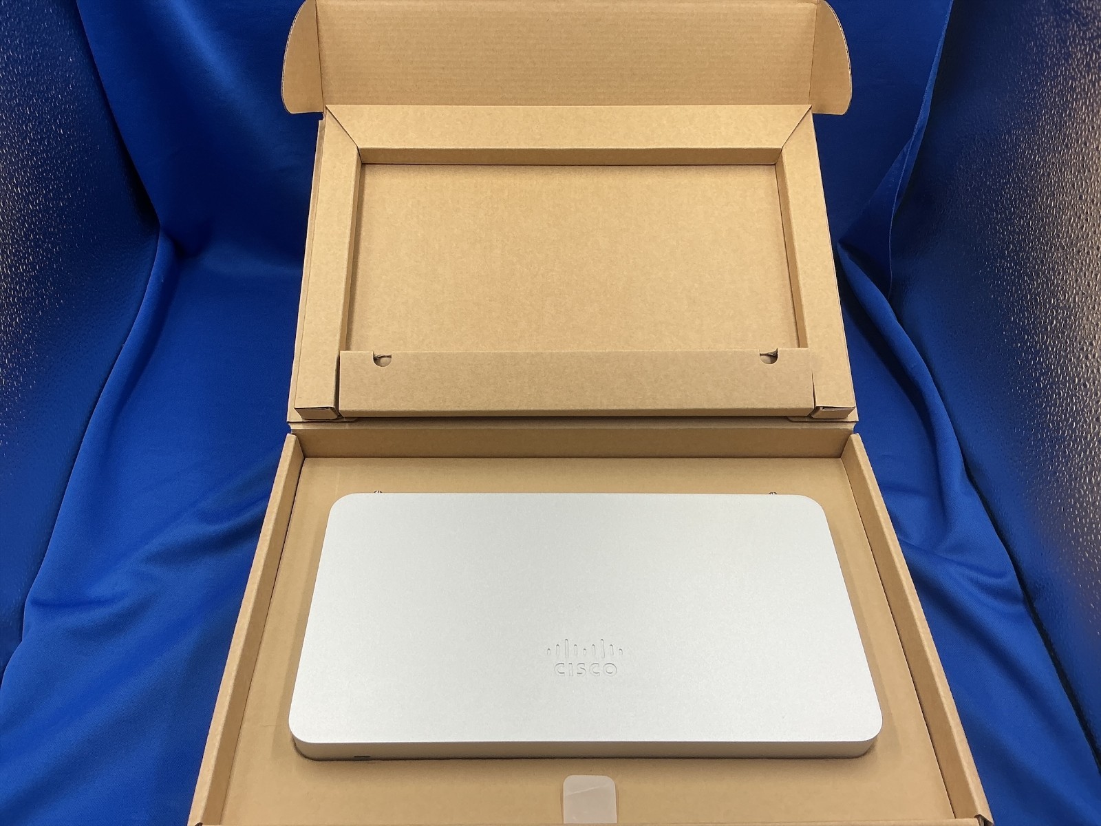 MX68W-HW CISCO Meraki MX68 Cloud-Managed Security Appliance Unclaimed