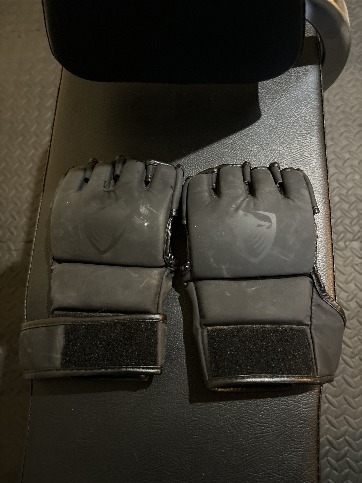 Liberlupus MMA Gloves-Men’s/Women’s Open Palms-Barely Used! Fast Shipping!