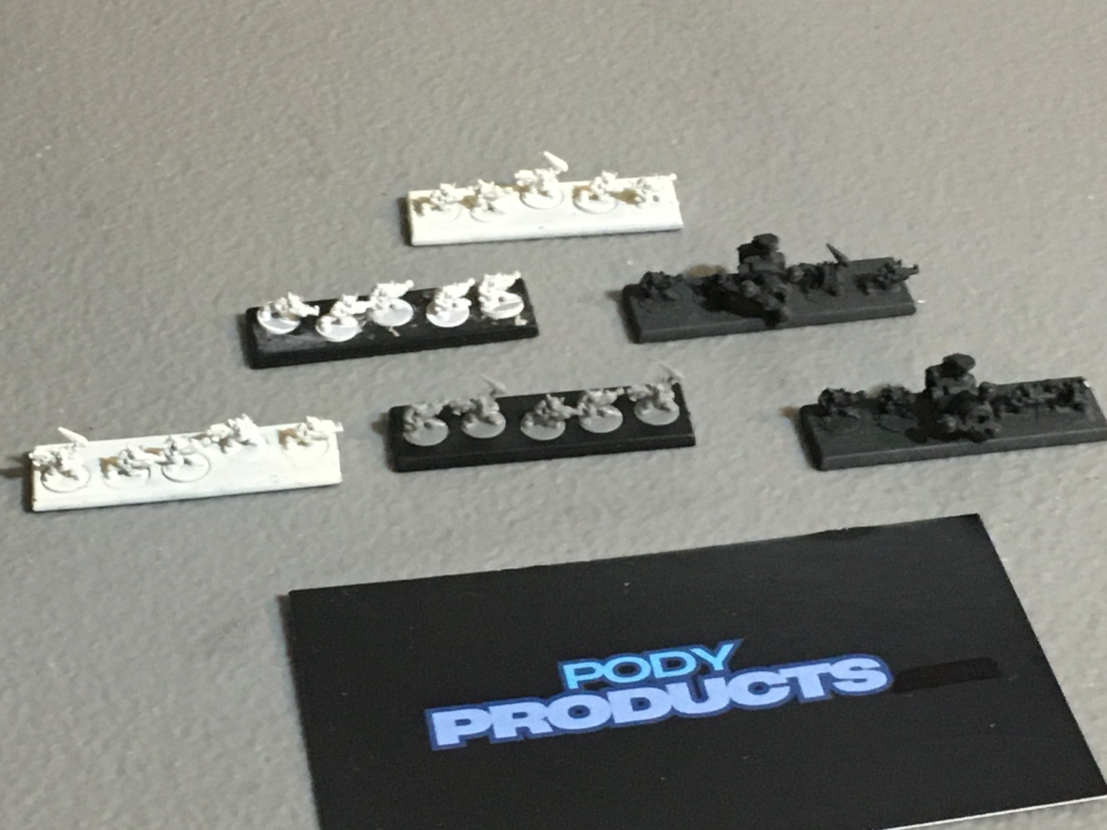 A34896 WARHAMMER EPIC 40K SPACE ORKS MEKBOY SHOKK GUN 2 STANDS +4 STAND GRETCHIN