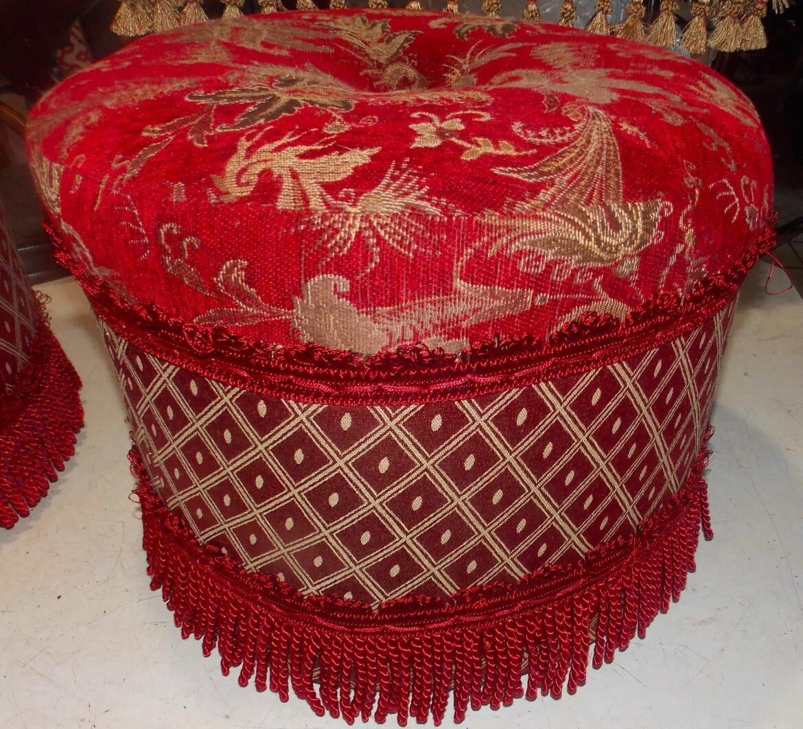 Round Red Victorian Footstool / Stool (RP-FS-19)