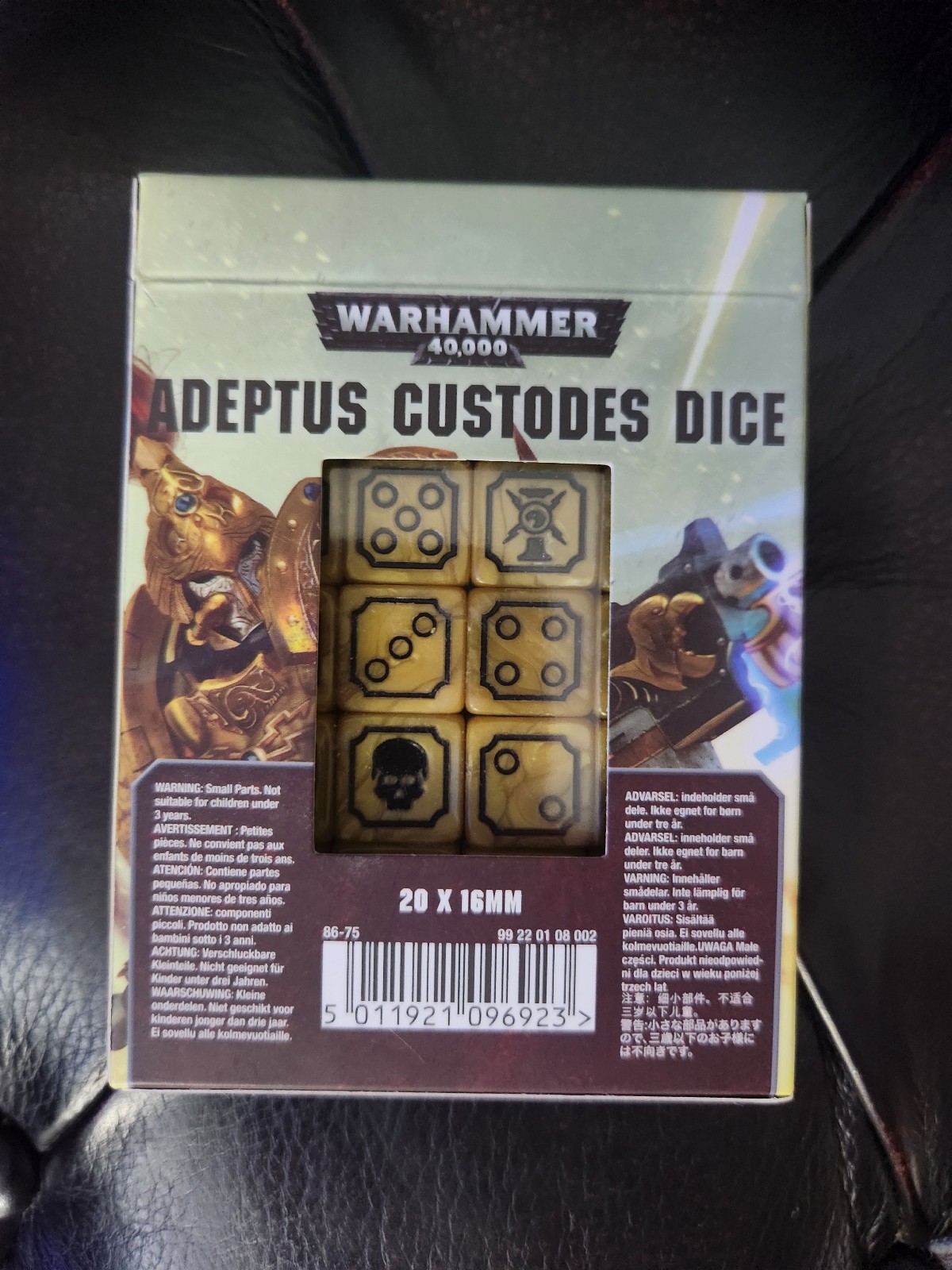Warhammer 40k Adeptus Custodes Dice Black and Gold