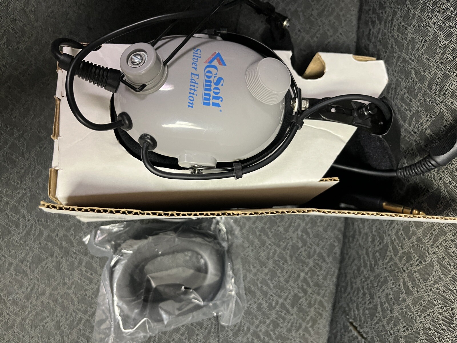 Concept Industries Soft Comm C-60 Silver Edition Aviation Pilot's Headset New