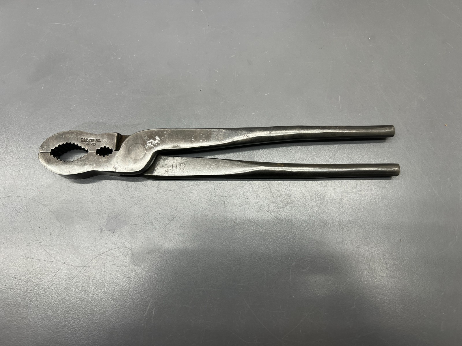 (o) VINTAGE RED DEVIL No. 470 10" GAS BURNER PLIERS - VGC - USA