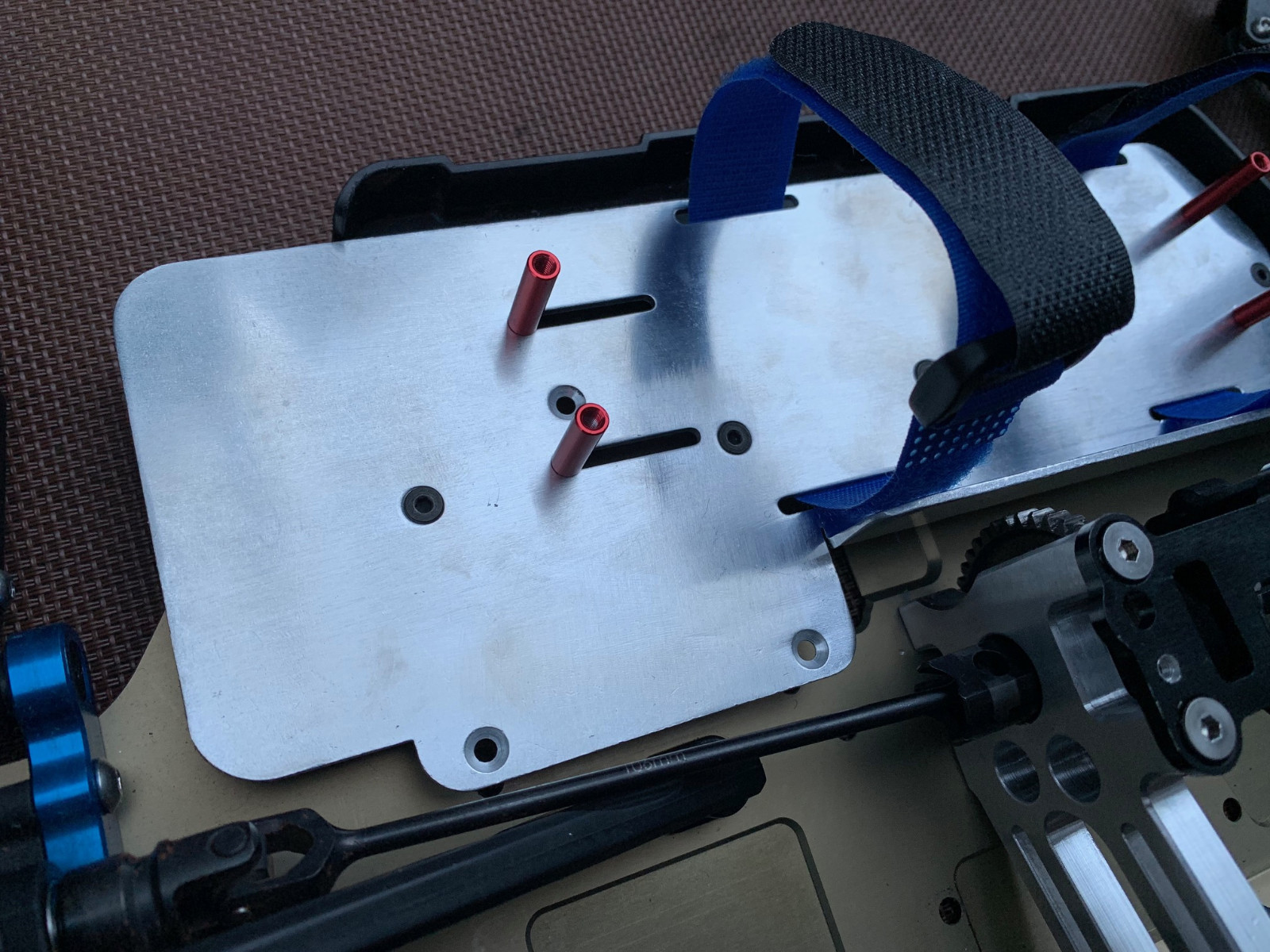 Nitro to Electric Brushless Conversion Motor Mount Team Associated Rc8B3 Buggy