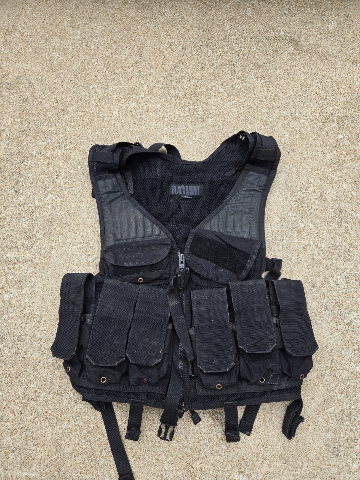Vintage Blackhawk Tactical Vest w/ Integrated Pouches Adjustable Black READ DESC