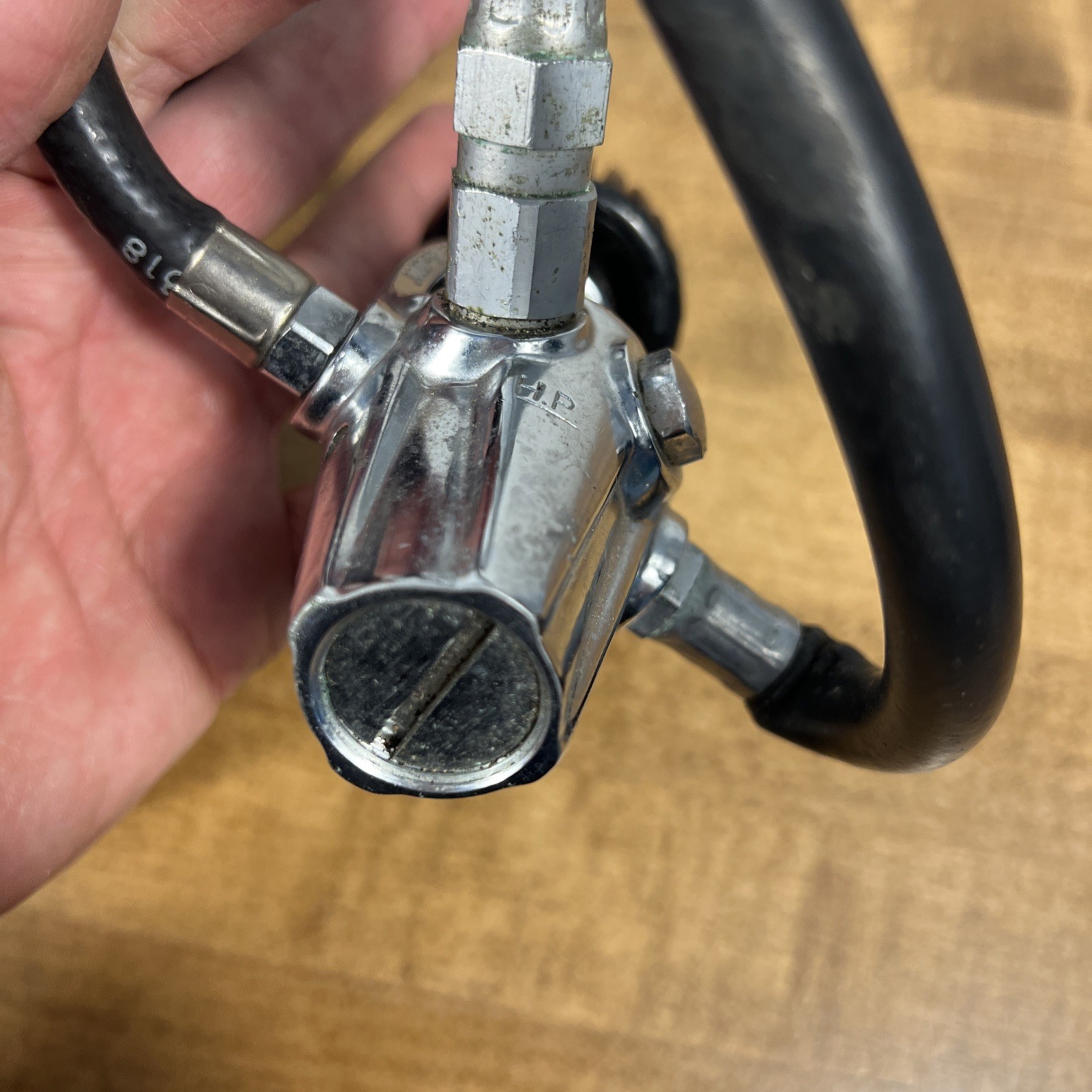 Aqua Lung Aquarius 2 & U.S. Divers Gauge & Regulator Sets As Is UNTESTED