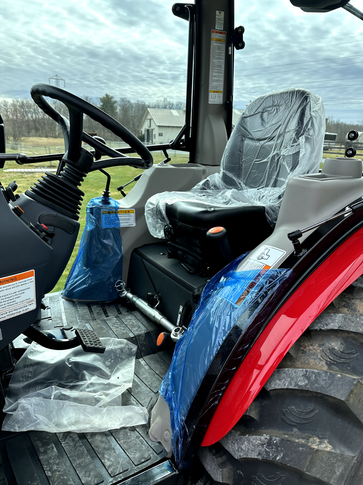 2024 TYM 4215H Tractor & Loader 42HP CAB ~BRAND NEW~ FINANCING ZERO DOWN!