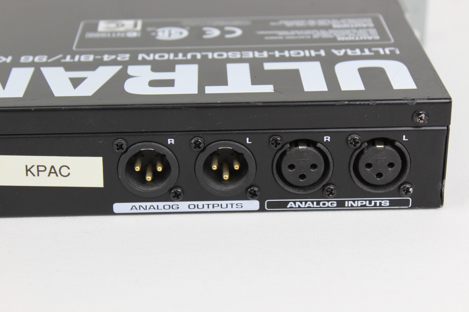 Behringer UltraMatch Pro 24-Bit/96 KHZ A/D-D/A & Sample Rate Converter SRC2496