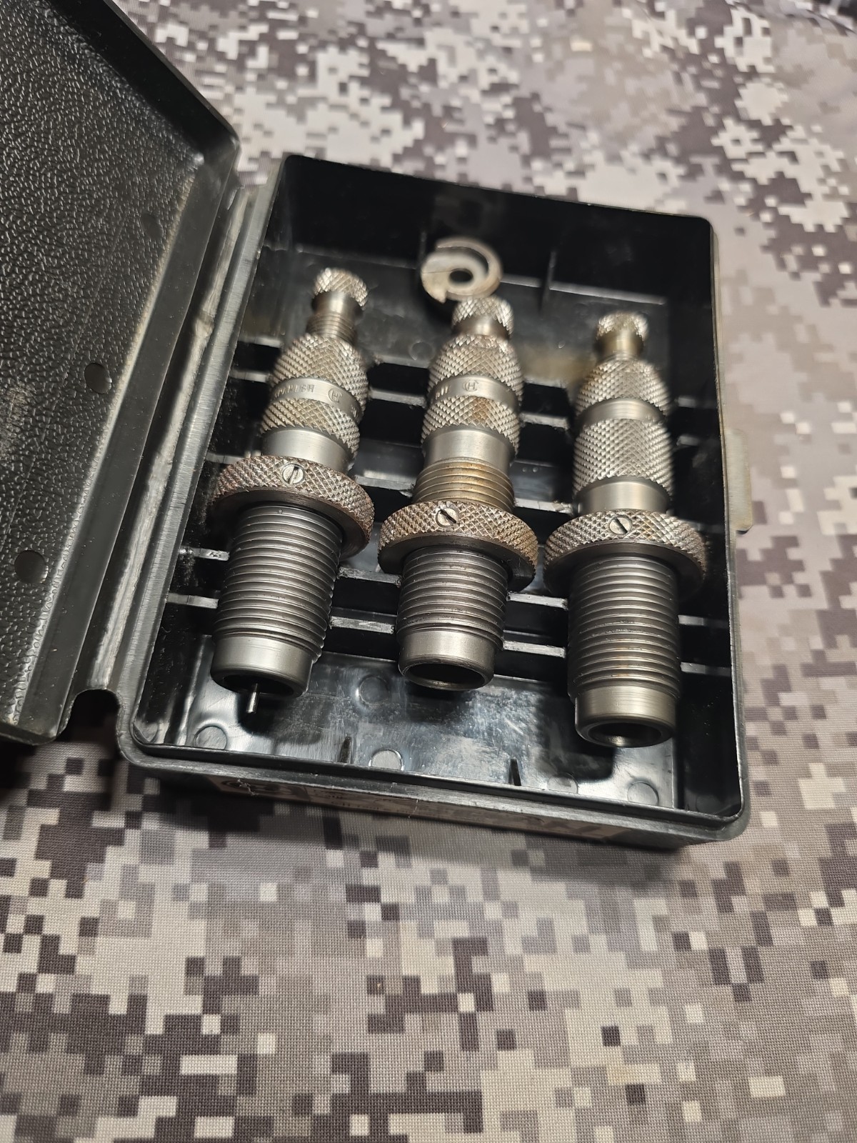 CH DIES 43 SPANISH DIES 3 DIE RELOAD SET WITH SHELL HOLDER RELOADING DIE SET