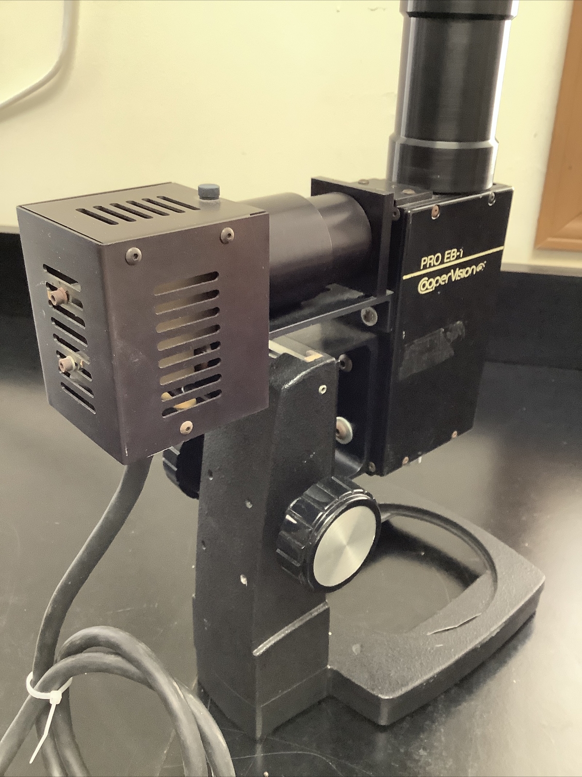 CooperVision Pro EB-1 Microscope