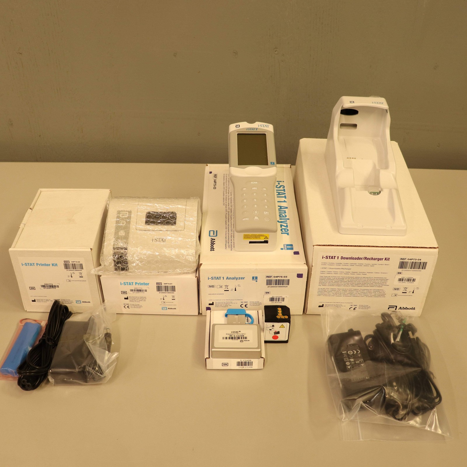 Abbott i-STAT 1 300-G Blood Analyzer System