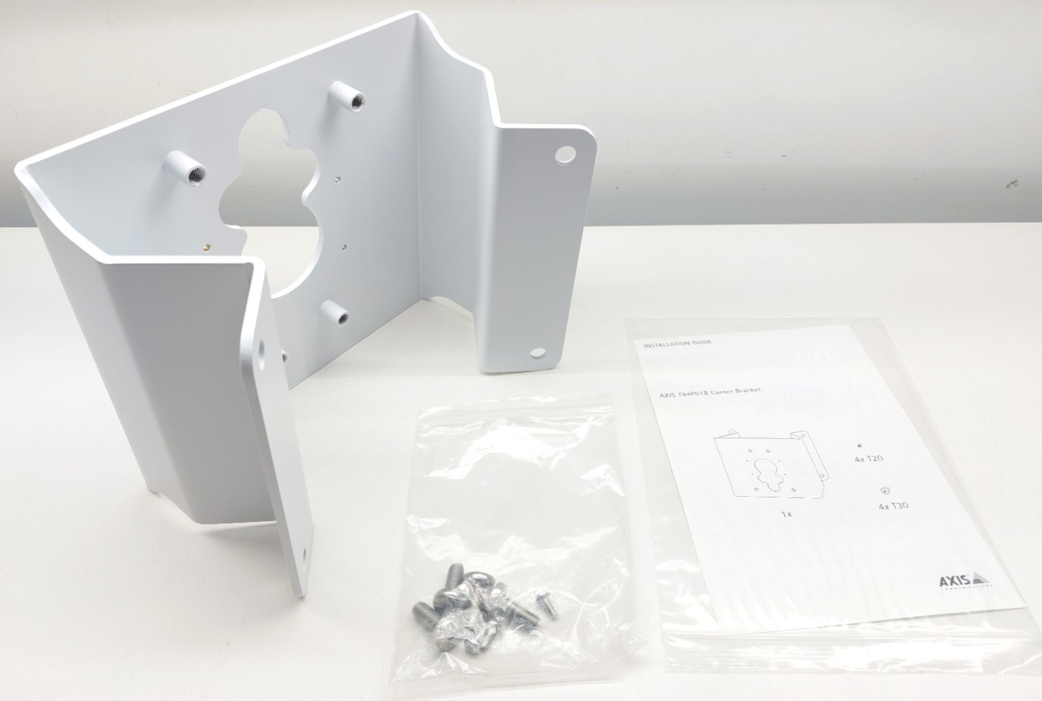 Axis T94P01B Bracket Corner 5504-711 7331021007987
