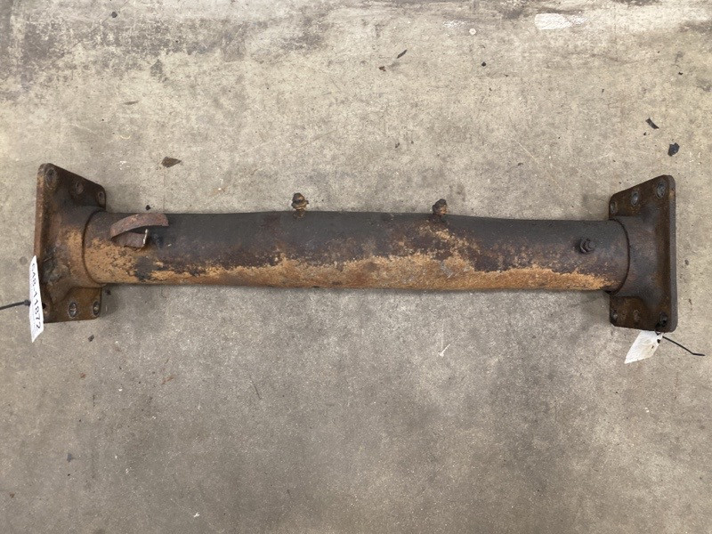 2000 Frame Crossmember 409013463 for Western Star 5900 (648-11872)
