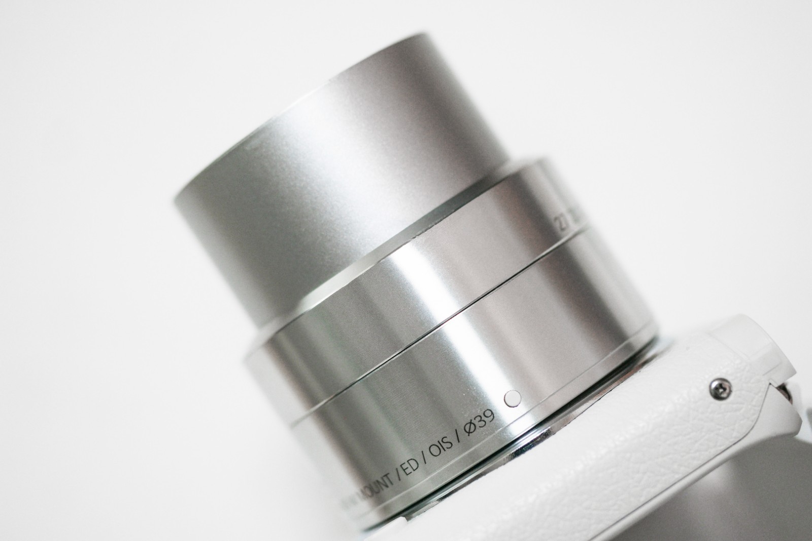 Samsung NX mini Camera [Read "Description"]