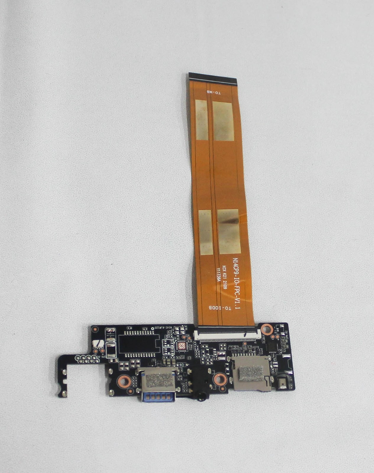 N14I-Rjr120 Gateway USB Audio & Card Reader Io Pc Board Gwtn141-10Bk "Grade A"