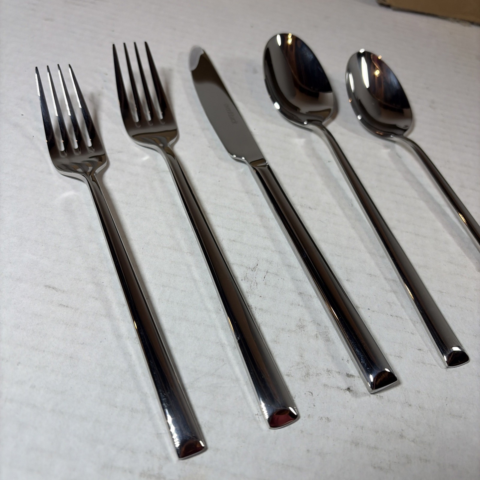 over&back 20pc Modern Flatware Set Mirrored Stainless: 18/8 Steel