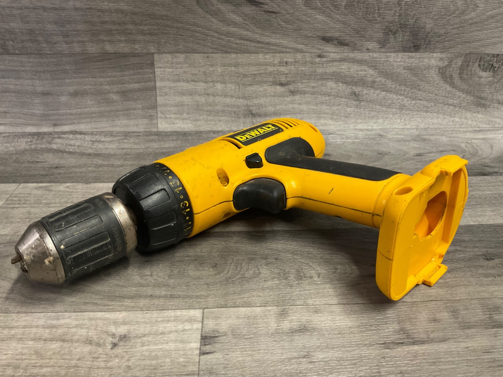 DEWALT DW972 12V Cordless Drill - Bare Tool Only - Tested / Working