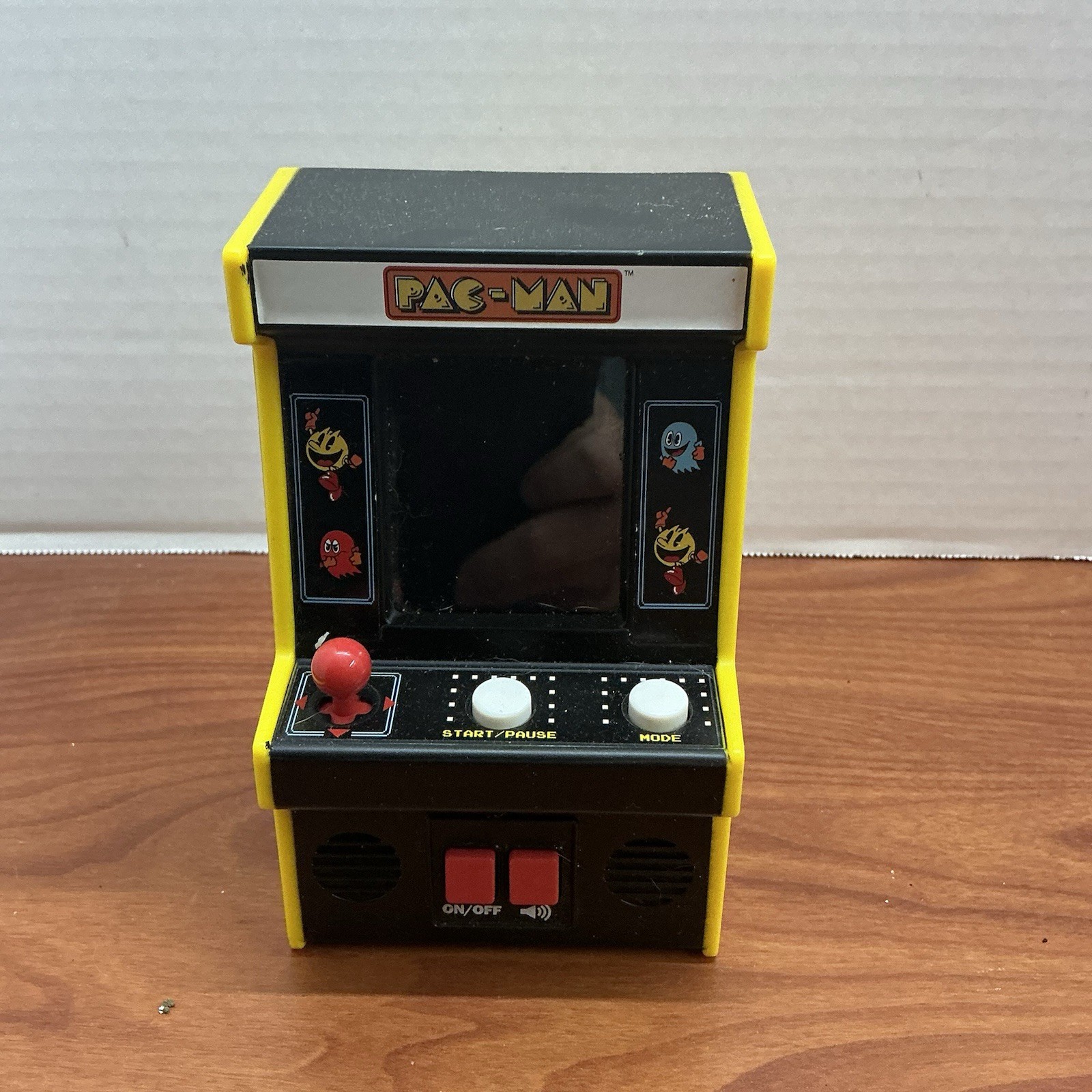 Pac-Man Handheld Mini Arcade Game Bandai Namco Tested Working