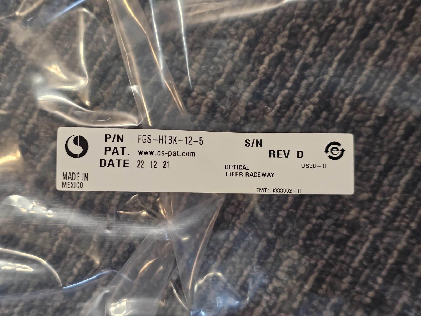 CommScope FGS-HTBK-12-5 12in Horizontal Tool-less Bracket for 4x12in System