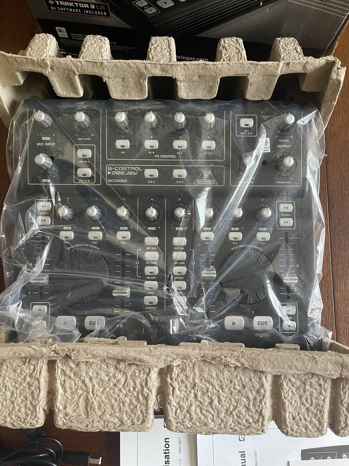 Behringer ~ BCD-3000 B-Control Deejay ~ 4-channel DJ Controller