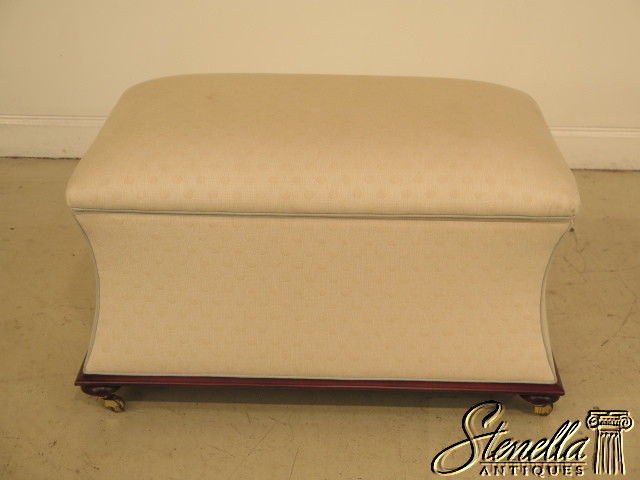 38684E: Large White Upholstered Flip Top Ottoman Or Chest Coffee Table