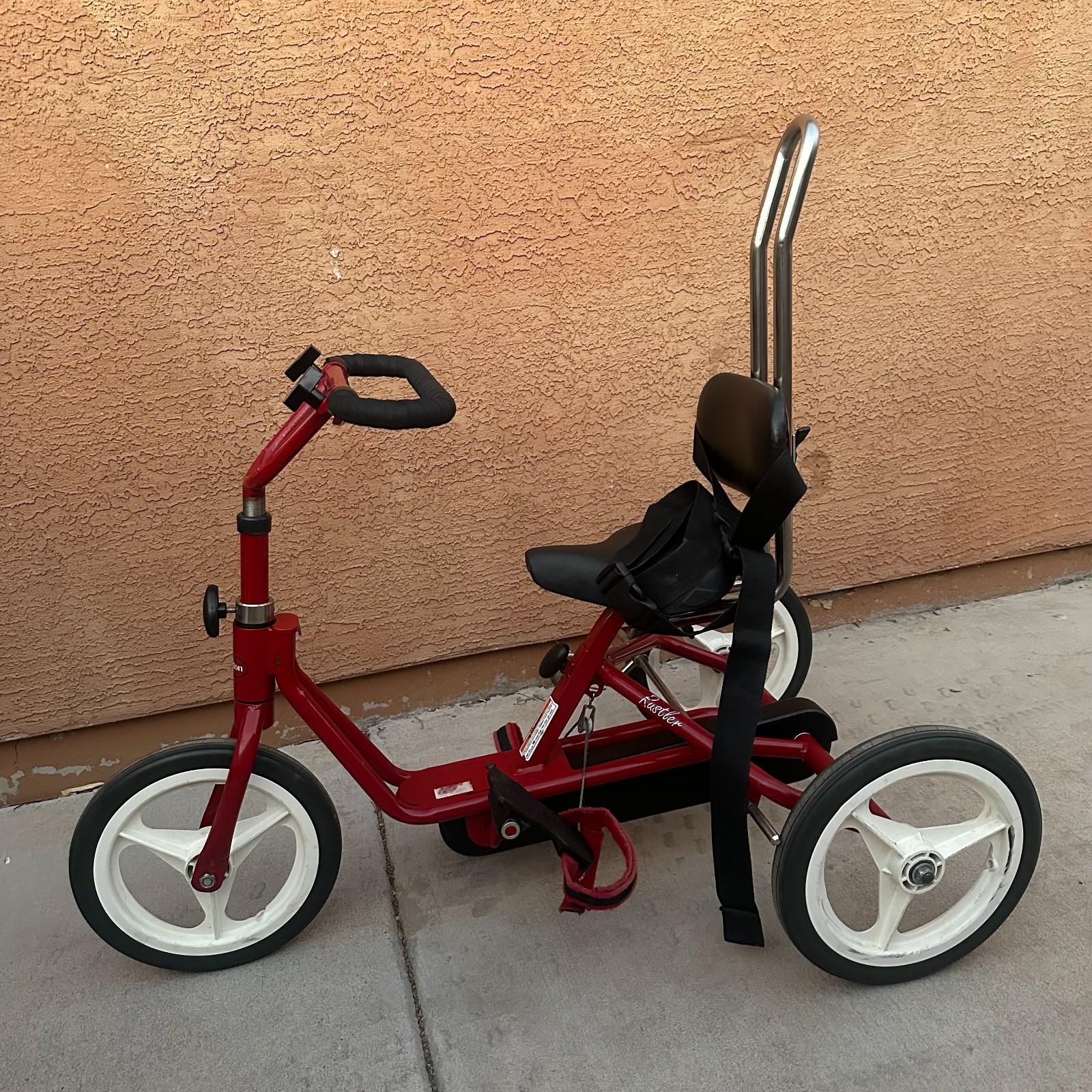 Rifton Red R120 Small Recreational Adaptive Tricycle READ DISCRIPTION PLS