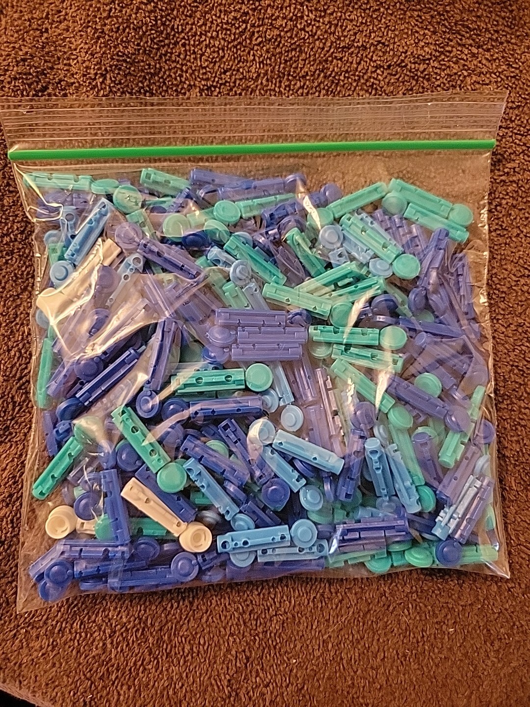 ¼ Pound of Loose Unused Lancets Around 375+ Unknown Count Different Brands ☆NEW☆