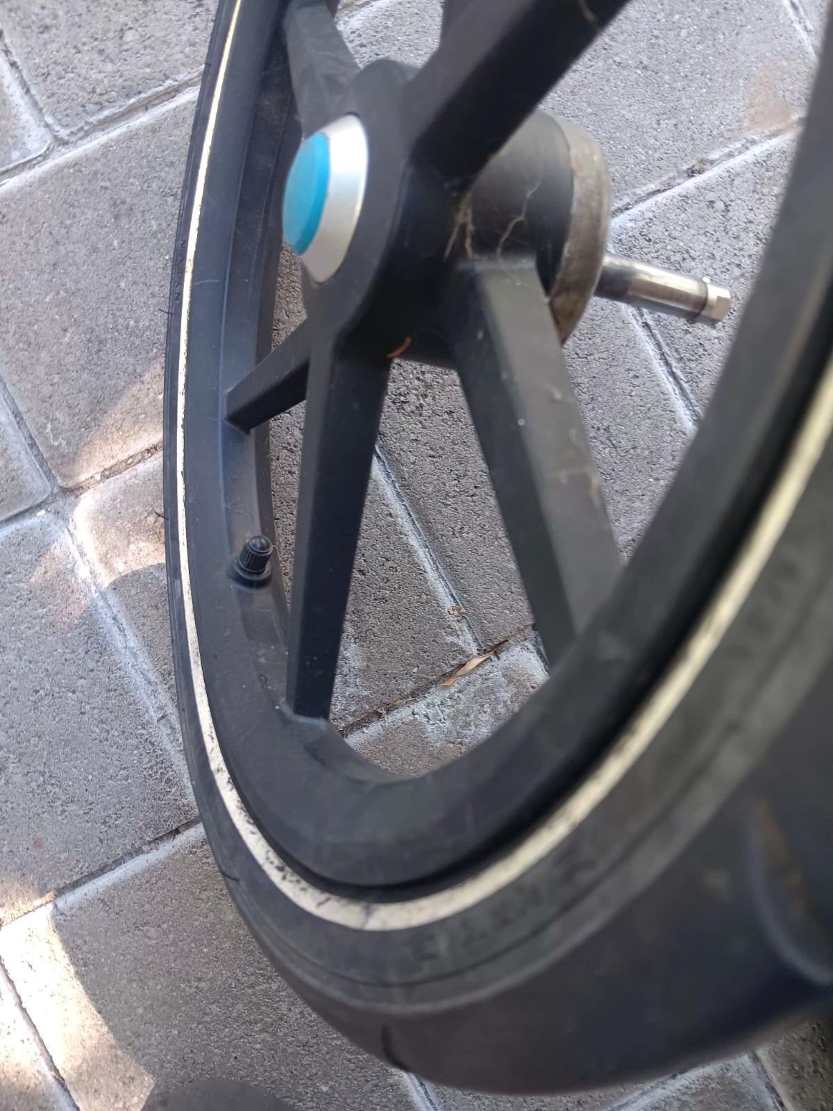 One 16" Rear Wheel For Thule Urban Glide 2 Stroller (CHOSE LEFT OR RIGHT SIDE)