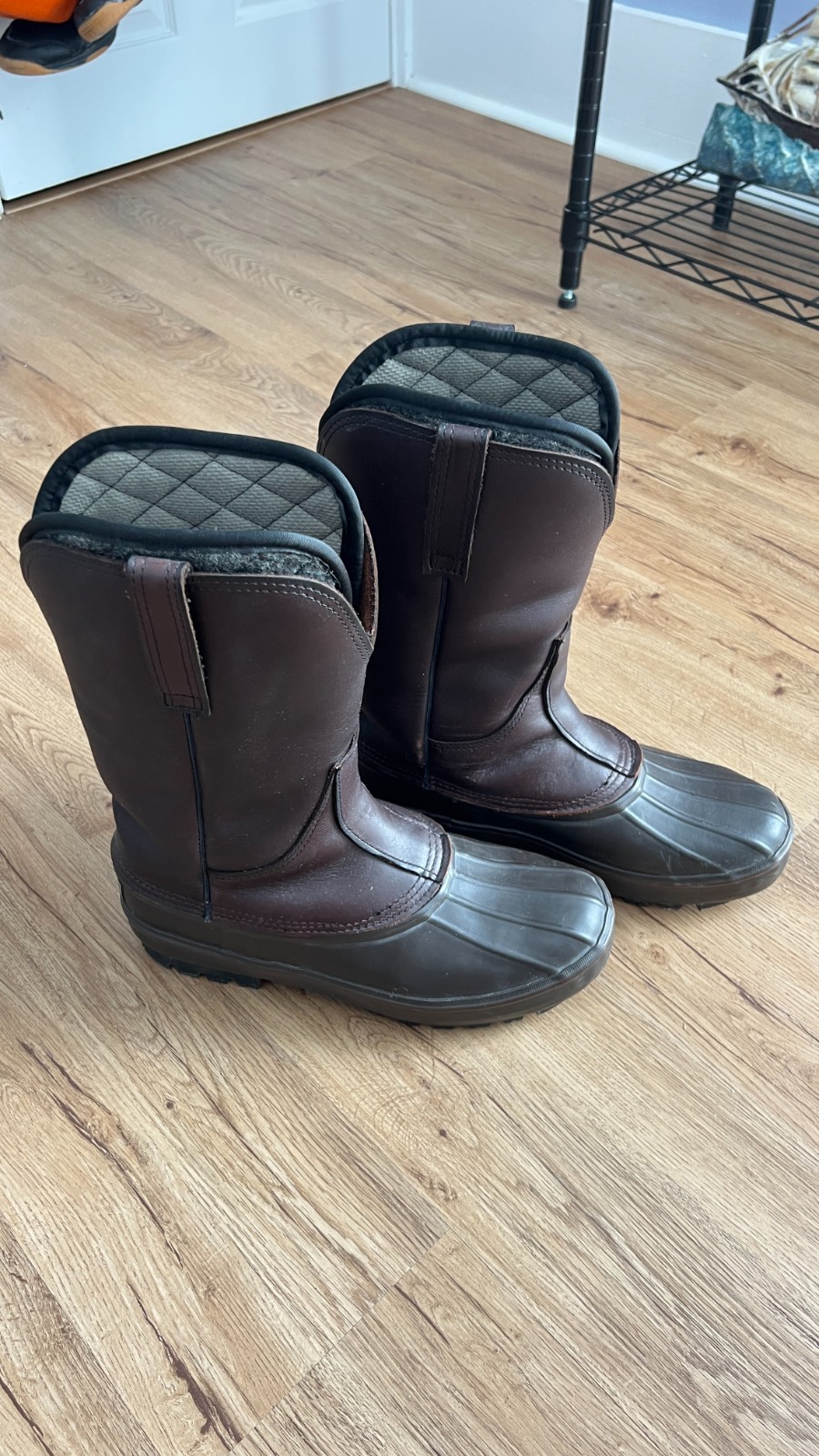 Schnee's Hunter Brown Pull-On Cold Weather Boots Size 11