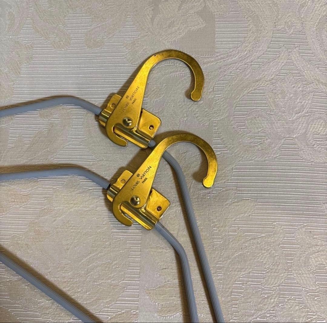 2 pcs Louis Vuitton Hanger for Garment Bag Carryon Pegase Retractable Goldtone