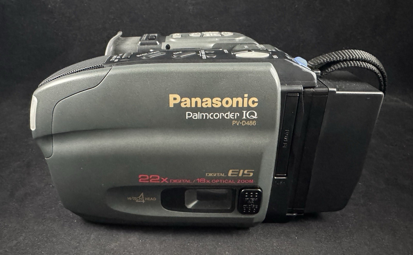 Panasonic Palmcorder IQ Camcorder PV-D486