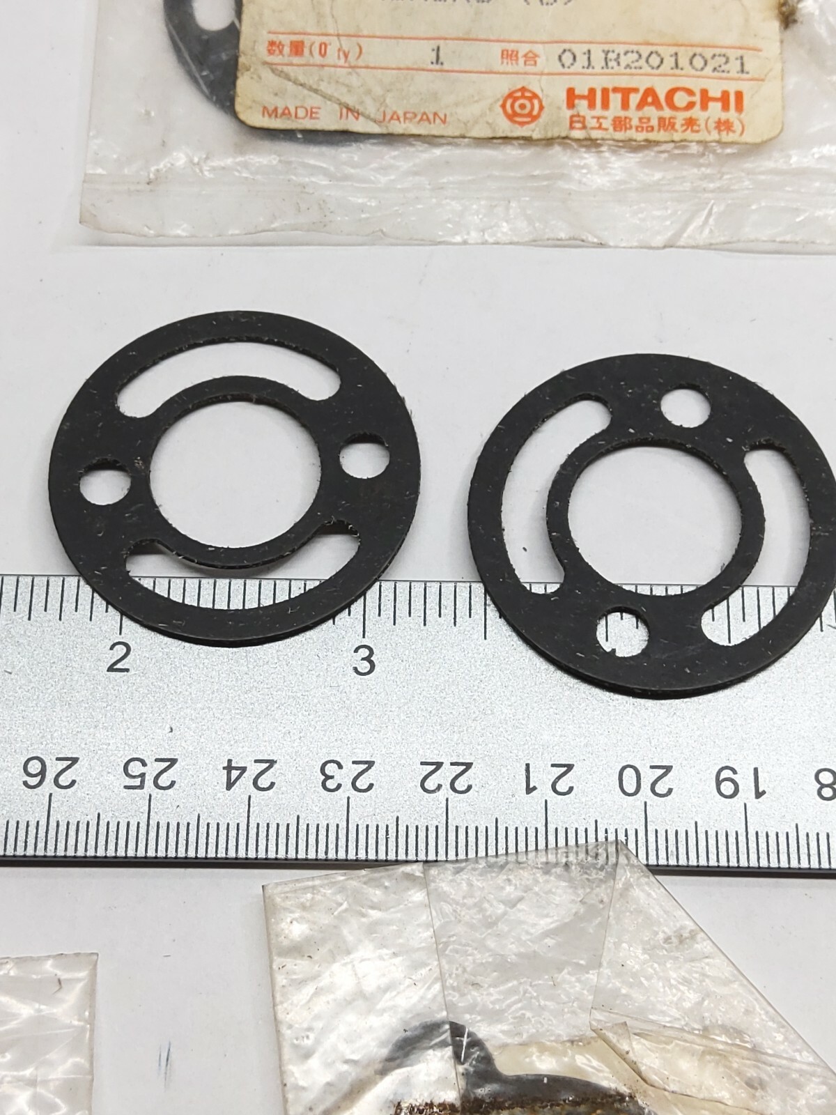 LOT OF 9 HITACHI GASKETS VH-650 (NEW)