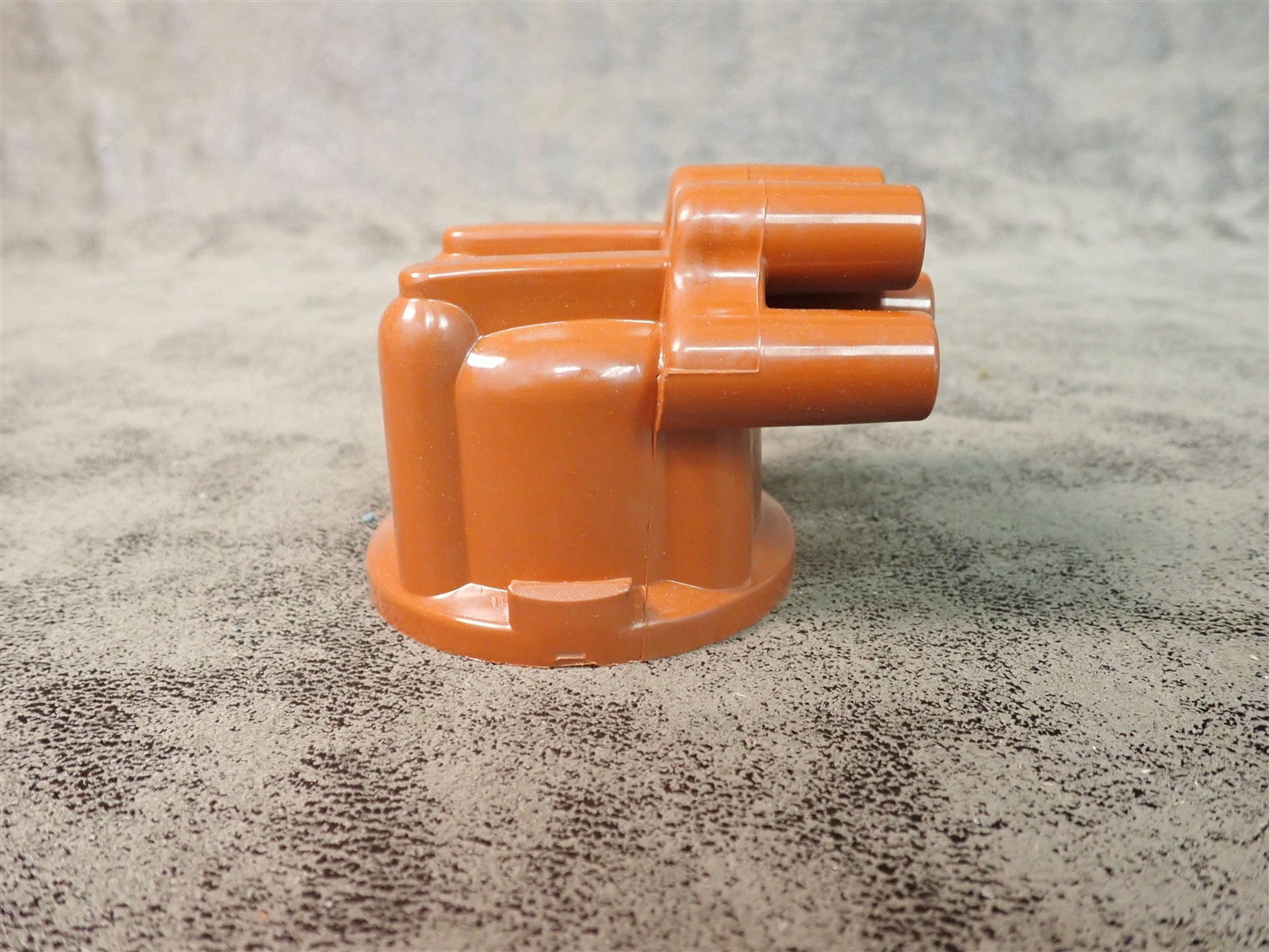 NEW WVE 5D1115 Distributor Cap (SS47)