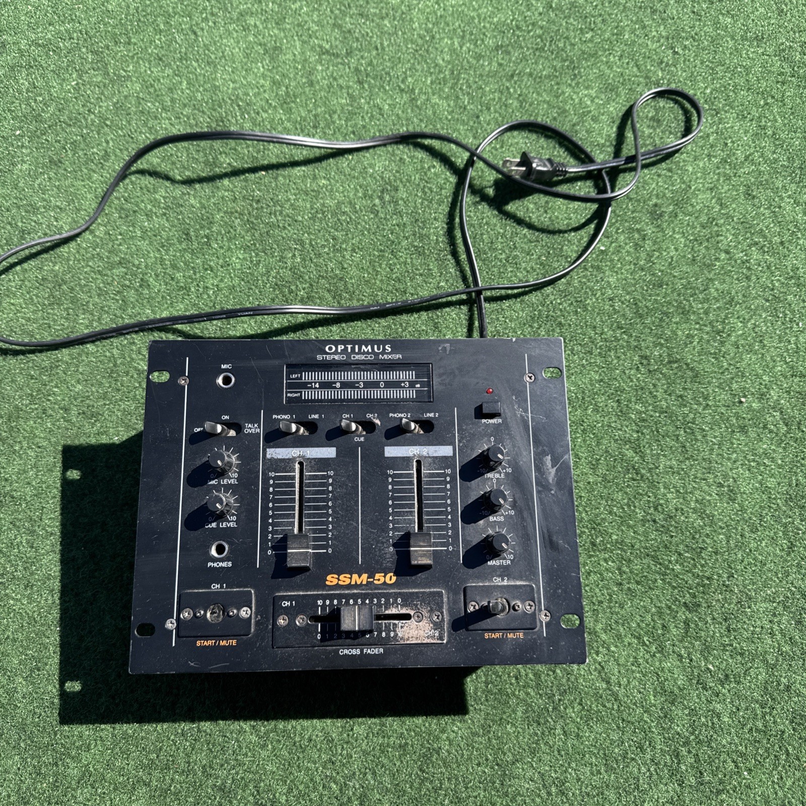 Working RadioShack Optimus SSM-50 Stereo Disco 2-Channel DJ Mixer