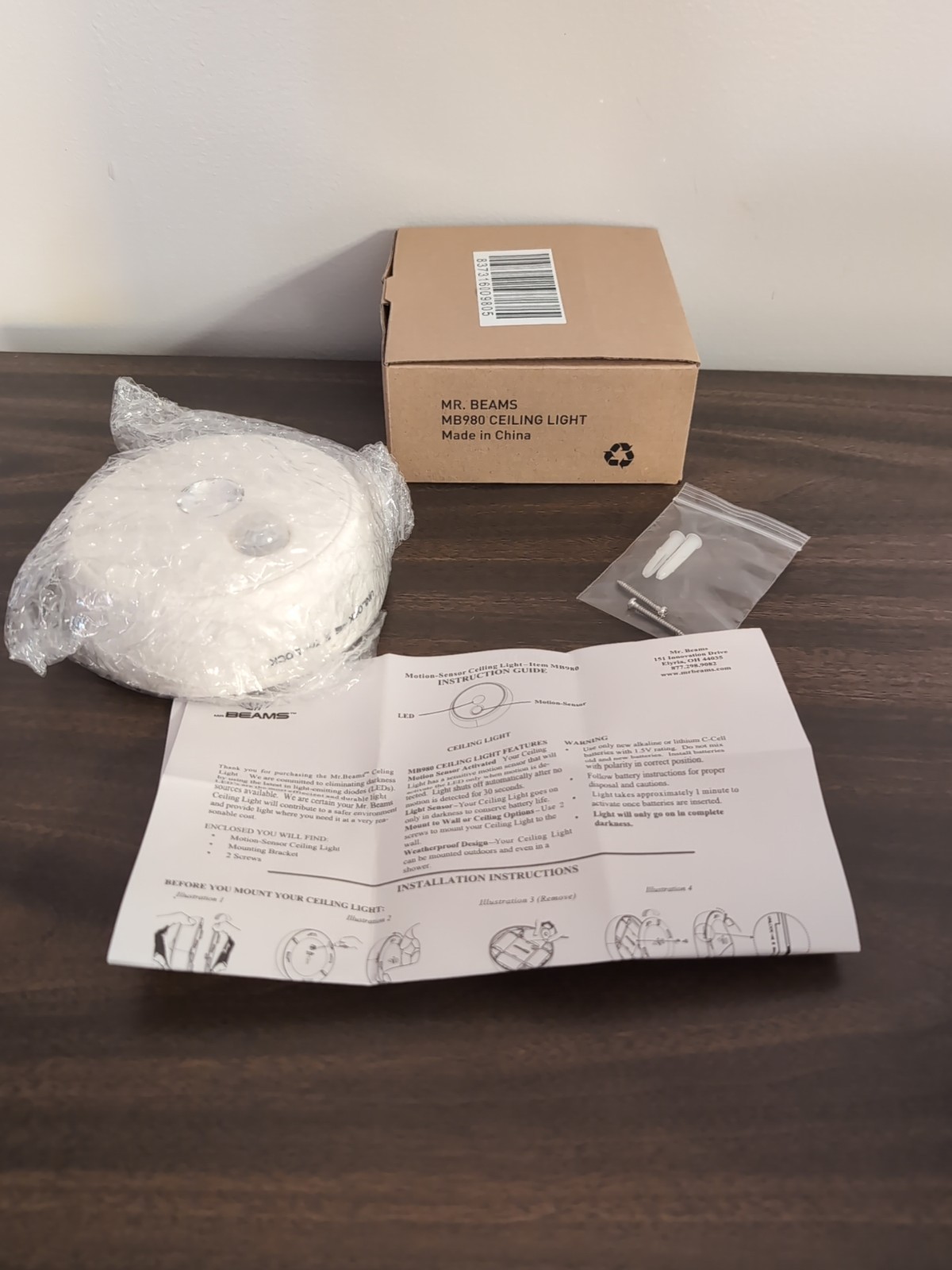 Mr. Beams MB980 Wireless Battery Indoor/Outdoor Motion-Sensing LED Ceiling Light