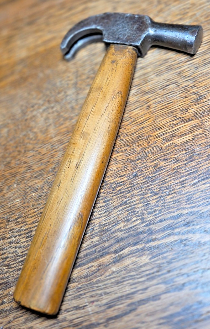 Vintage Forged Fat Nose Curved Claw Hammer Wood Handle 7 3/16" Long