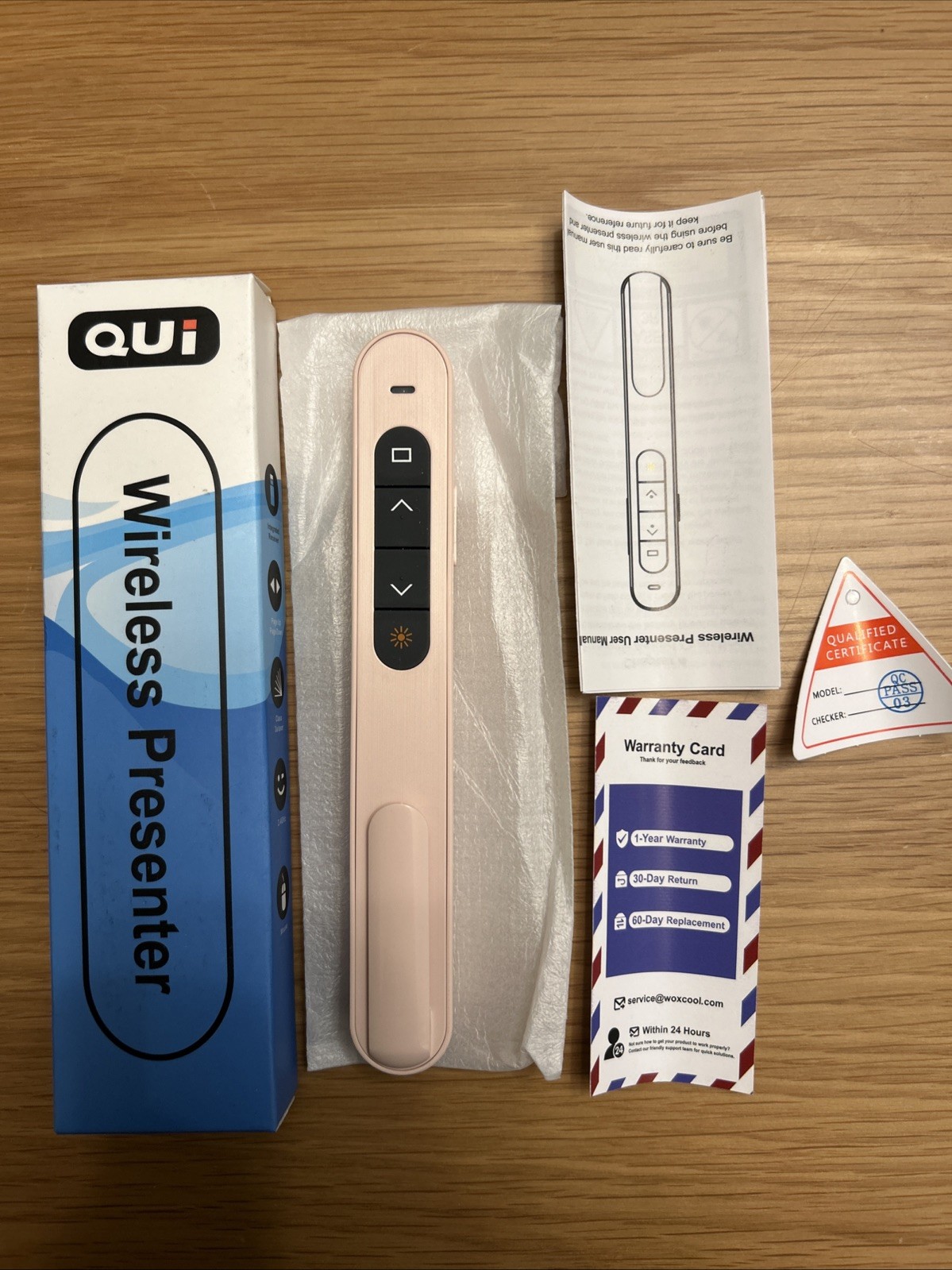 QUI Presentation Clicker for Powerpoint, RF 2.4Ghz USB Wireless Presenter Remote