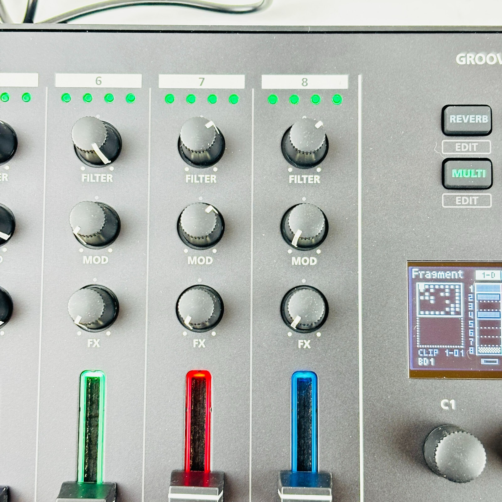 Roland MC-707 Sampler Drum Machine Synthesizer Groovebox Workstation Tested