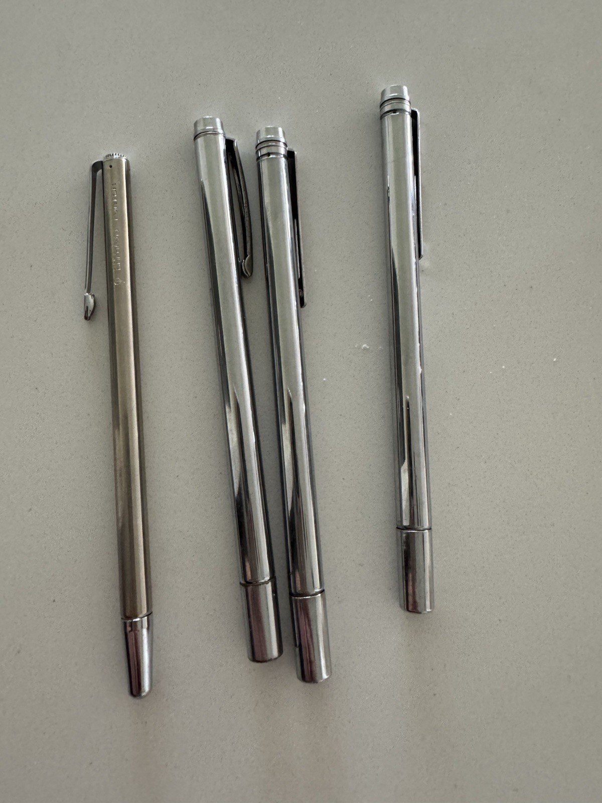 Set Of 4 Pointers, Including A Vintage Emphasis Pointer. 4 Extension Pointers
