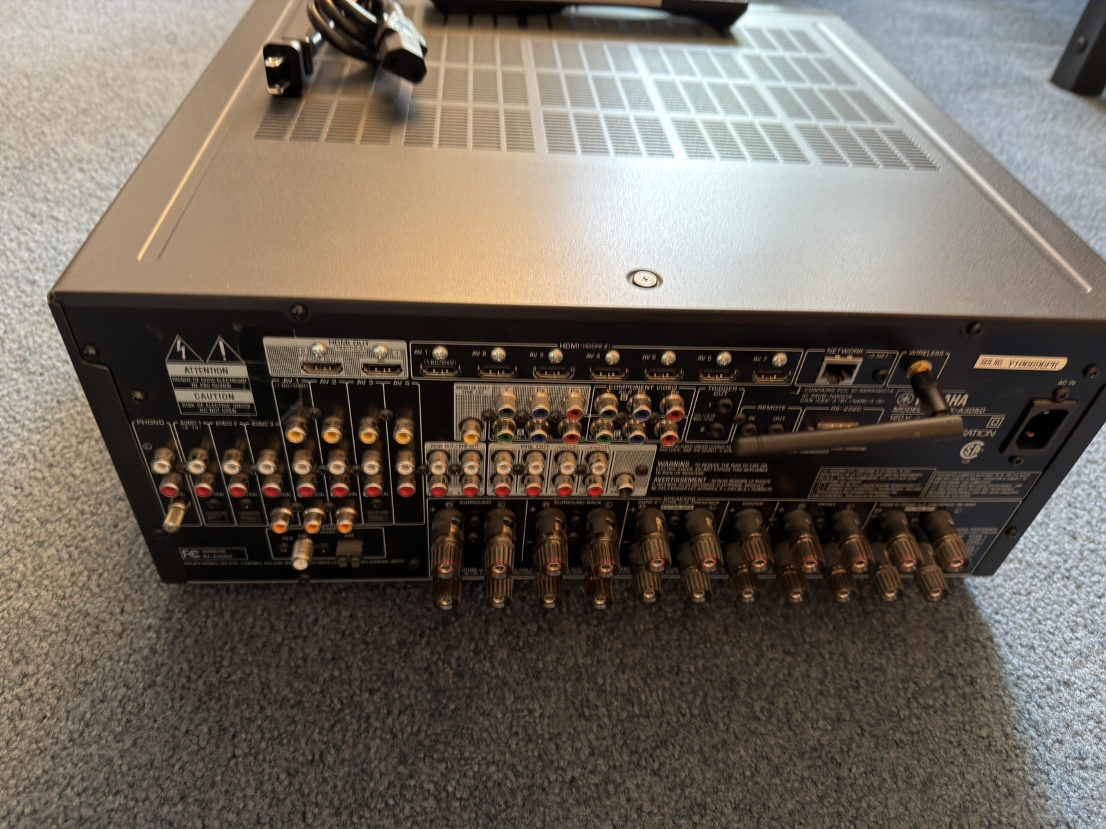 Yamaha AVENTAGE RX-A3050 9.2-Channle A/V Receiver 490 Watts x 9.2 Channel.
