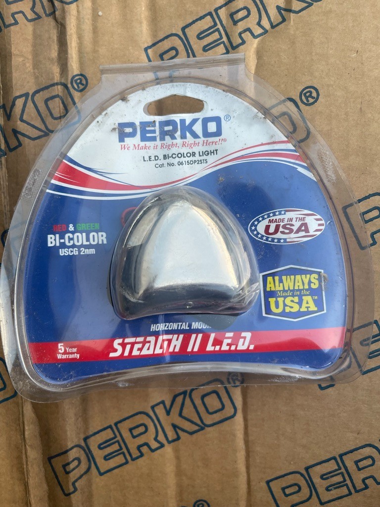 Perko 0615DP2STS Stealth Series LED 2 Mile Bi-color bow light *NEW*