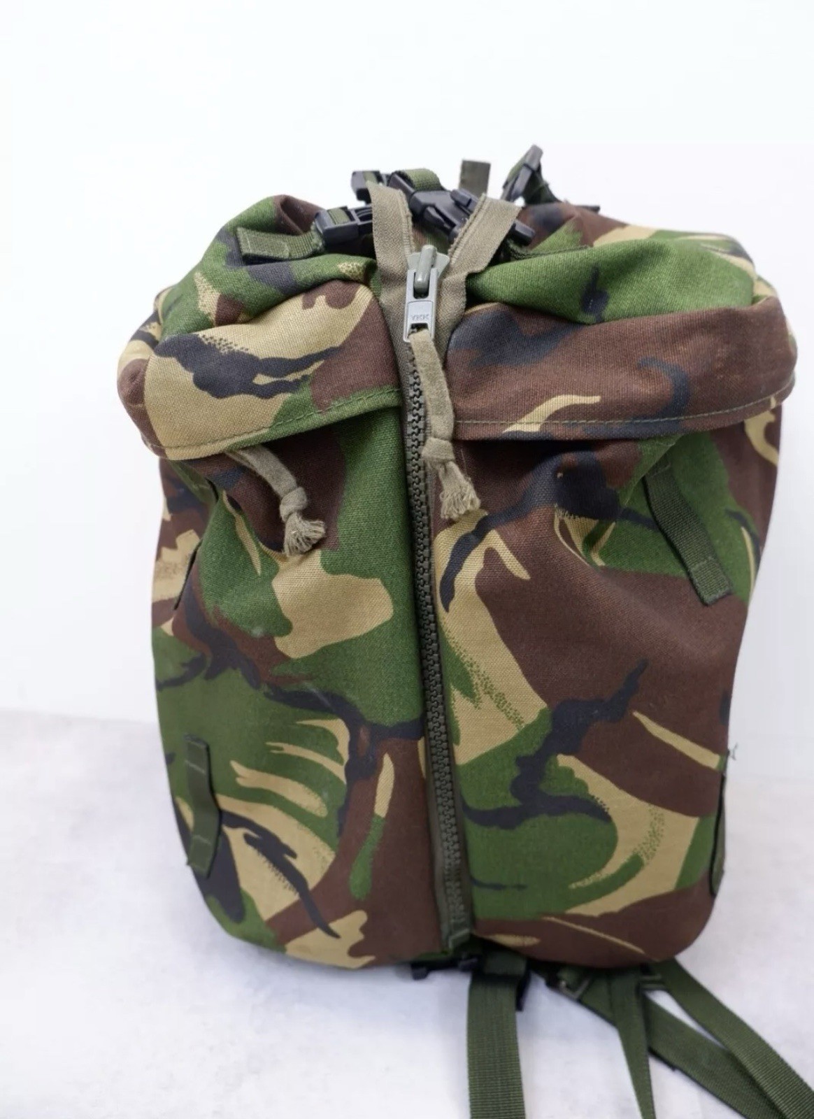 British Army Issue DPM SEYNTEX rucksack with Side Pouches & Belt, NEW