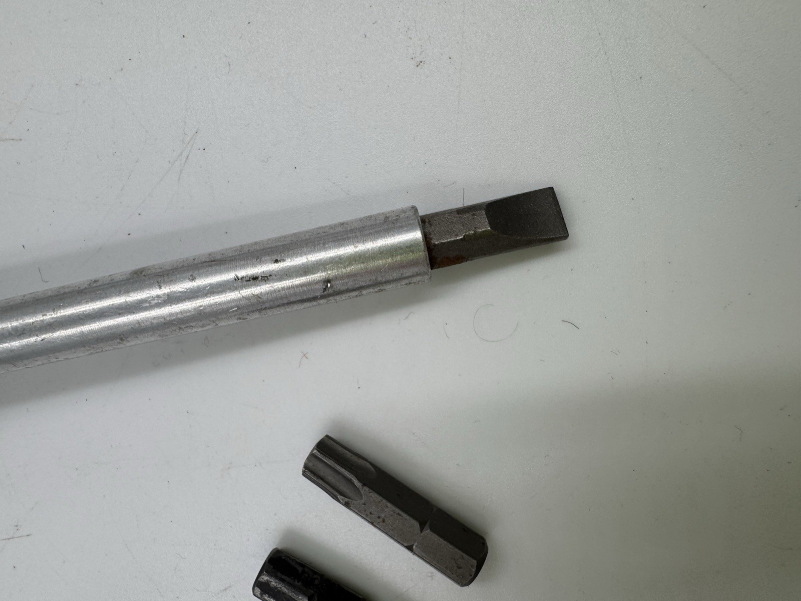 Screwball Ratchet Driver with 4 End Attachments Used