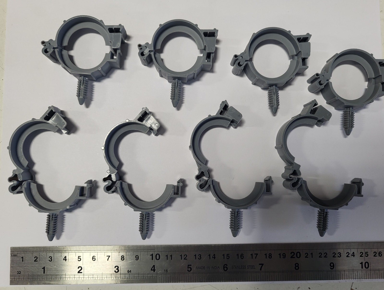 Delphi Gray Conduit / Harness Clip - 25mm Clamp - Lot of 8