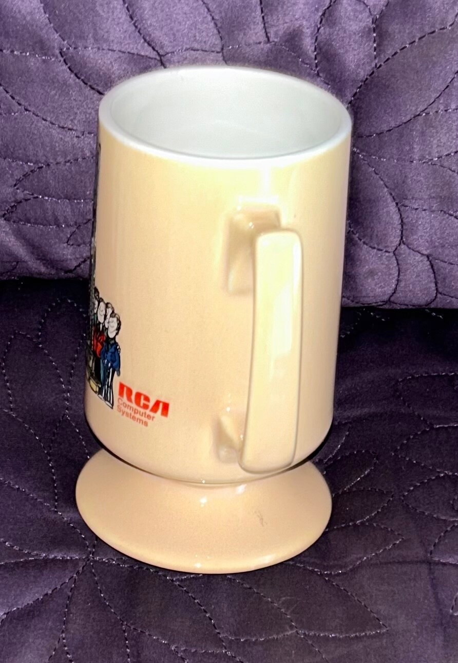 RCA COMPUTER SYSTEMS MUG C. 1980'S BUNTINGWARE VINTAGE